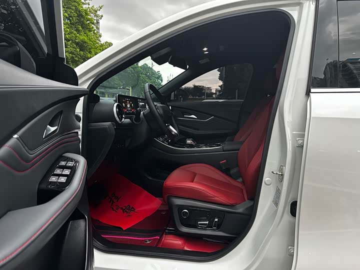 Dongfeng Forthing T5 EVO, 2022 — фото 7 из 9