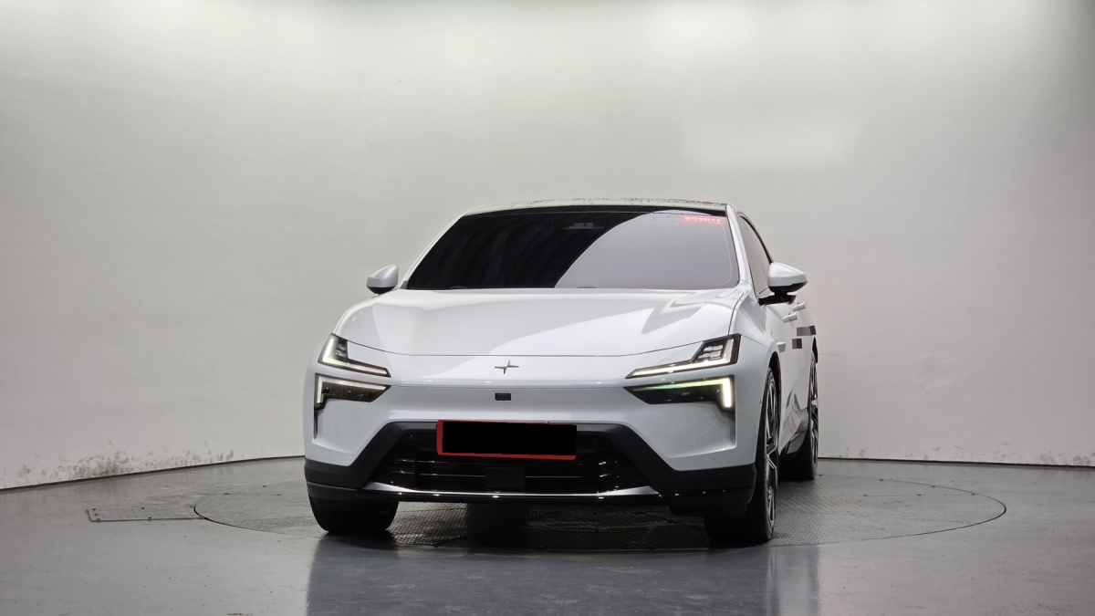 Polestar 4, 2025 — фото 3 из 12