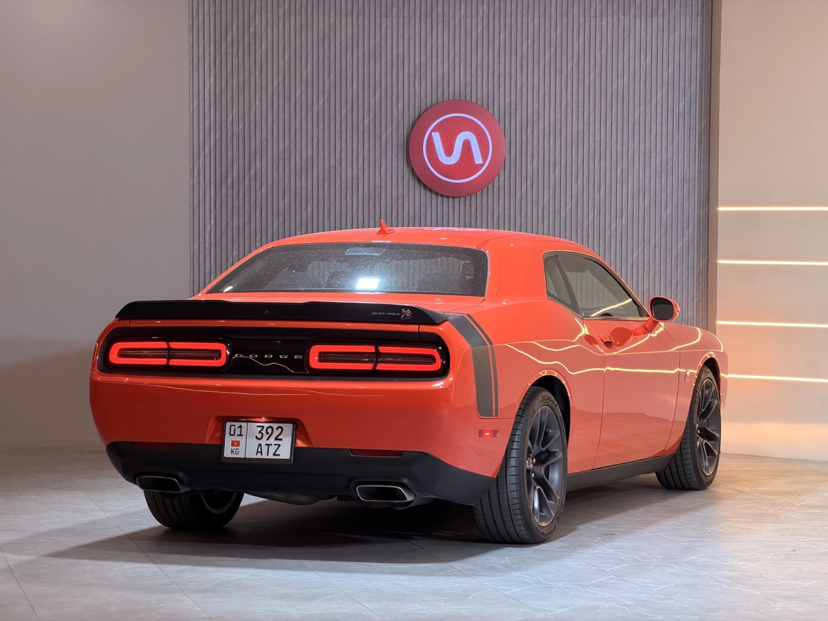 Dodge Challenger, 2022 — фото 4 из 7