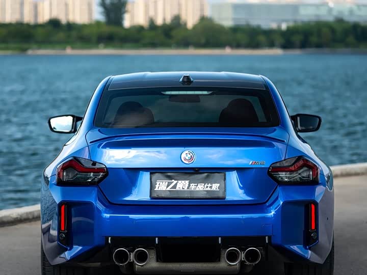 BMW M2, 2026 — фото 7 из 9