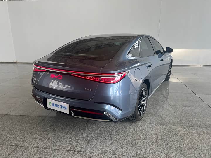 BYD Seal 07 DM-i Hybrid, 2024 — фото 2 из 9