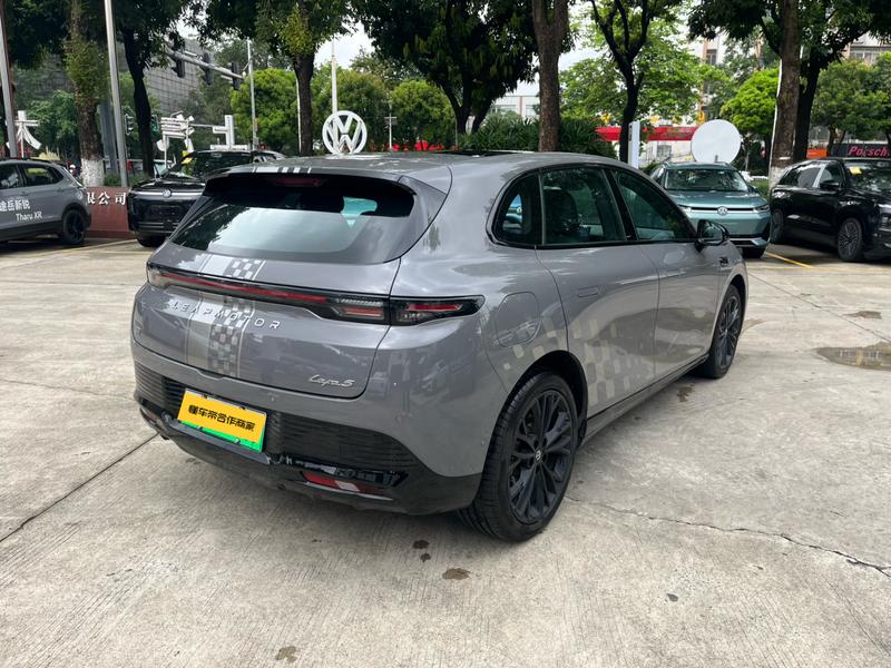 Leapmotor Lafa5, 2025 — фото 3 из 10