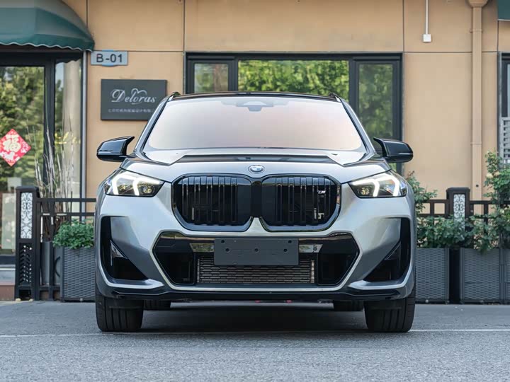 BMW X1 M35Li, 2025 — фото 2 из 9