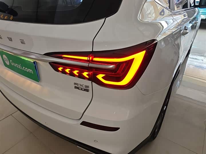 Roewe RX5, 2022 — фото 8 из 9