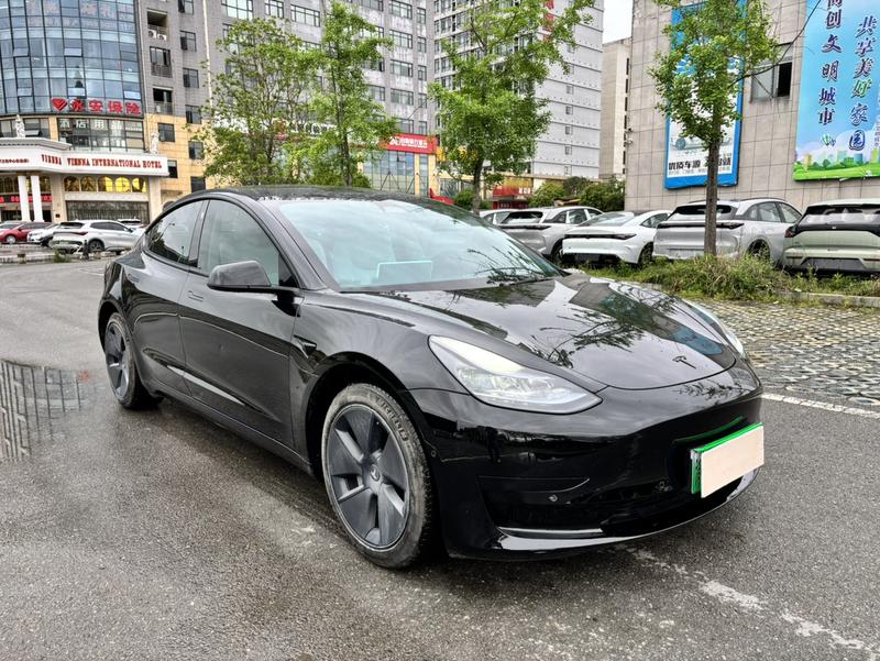 Tesla Model 3, 2023 — фото 3 из 9