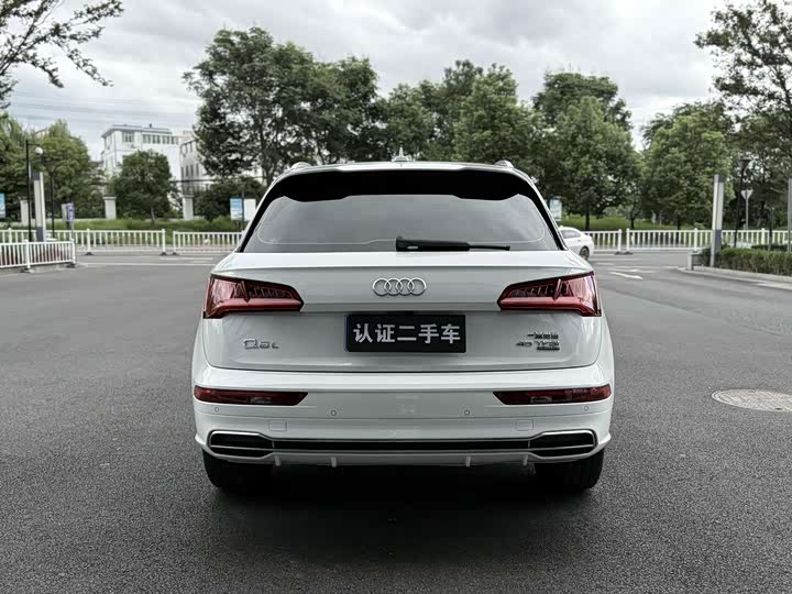 Audi Q5L, 2022 — фото 5 из 9