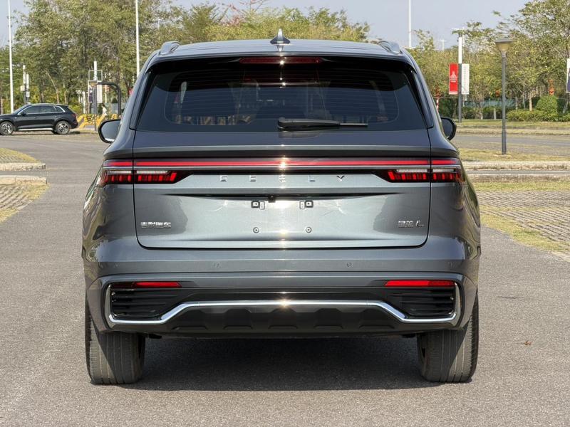 Geely Monjaro, 2023 — фото 6 из 12
