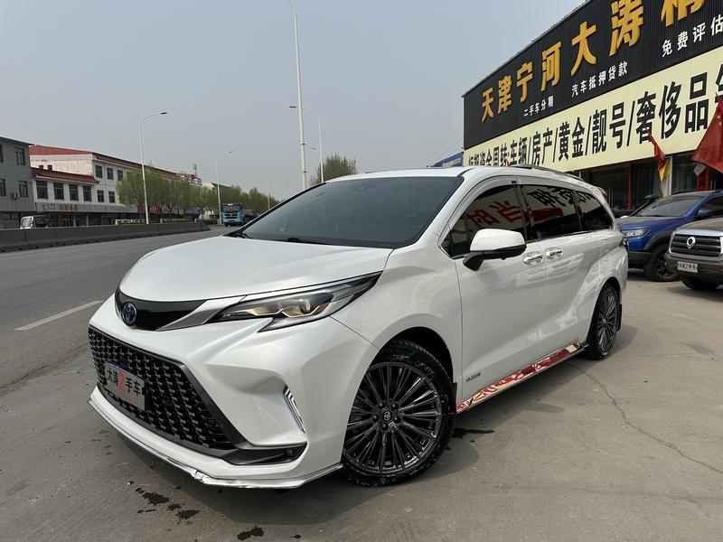 Toyota Granvia, 2023 — купить в Санкт-Петербурге под ключ