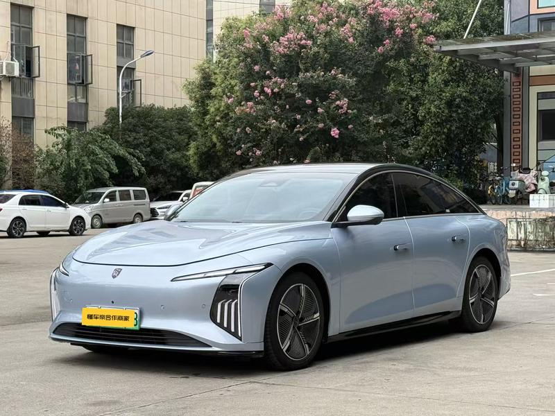 Dongfeng Forthing Xinghai S7, 2024 — купить в Смоленске под ключ