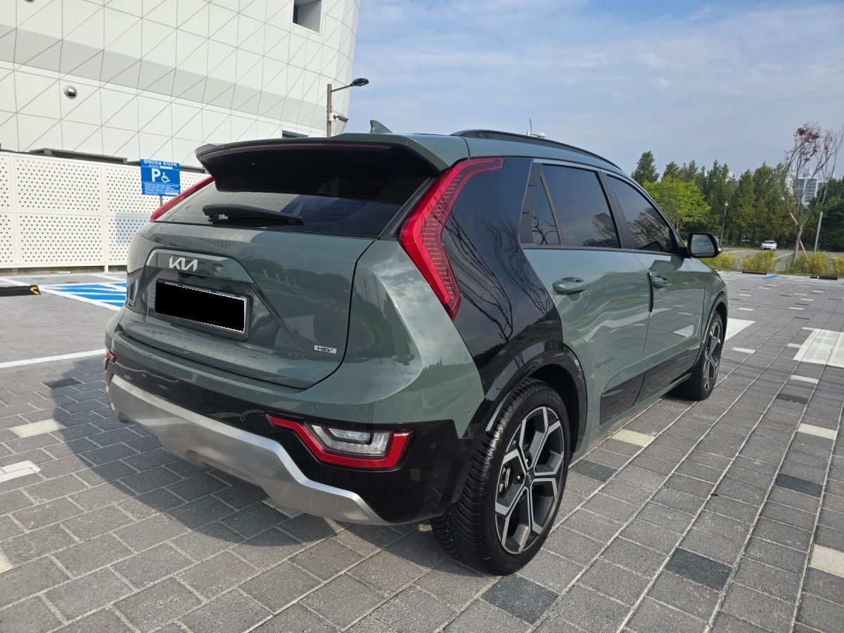 Kia Niro, 2022 — фото 4 из 12