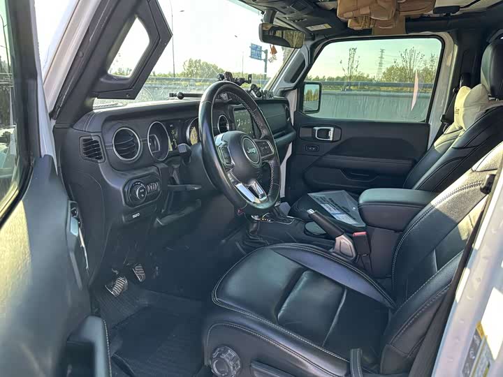 Jeep Gladiator, 2022 — фото 9 из 9