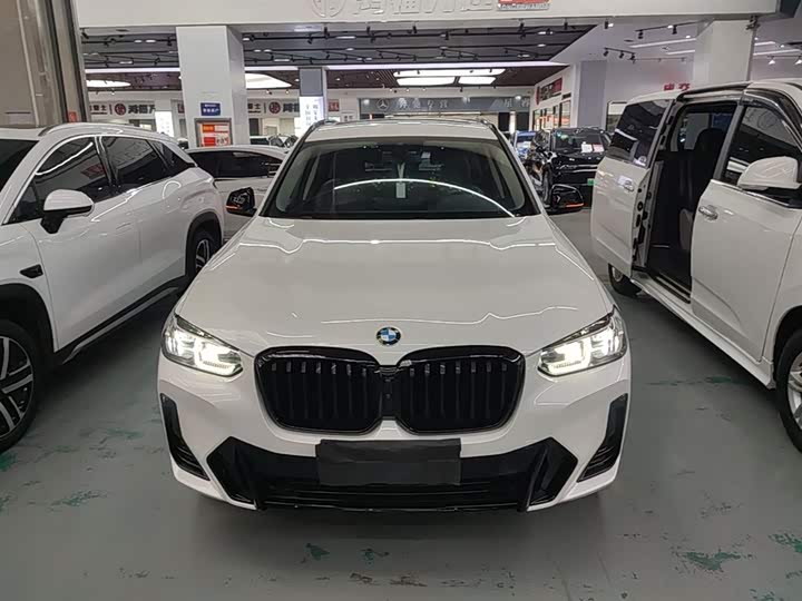 BMW X3, 2022 — фото 3 из 9