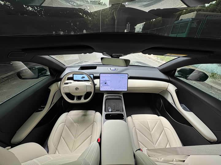 Nio ET5T, 2025 — фото 8 из 9
