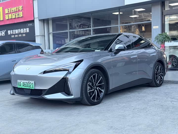 BAIC Arcfox Alpha S5, 2024 — купить в Брянске под ключ