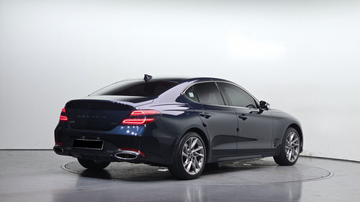 Genesis G70, 2023 — фото 2 из 12