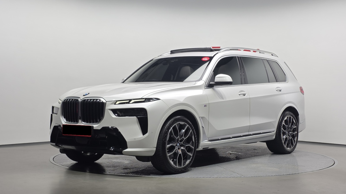 BMW X7, 2023 — купить в Белгороде под ключ