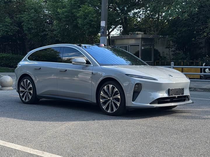 Nio ET5T, 2023 — фото 3 из 9
