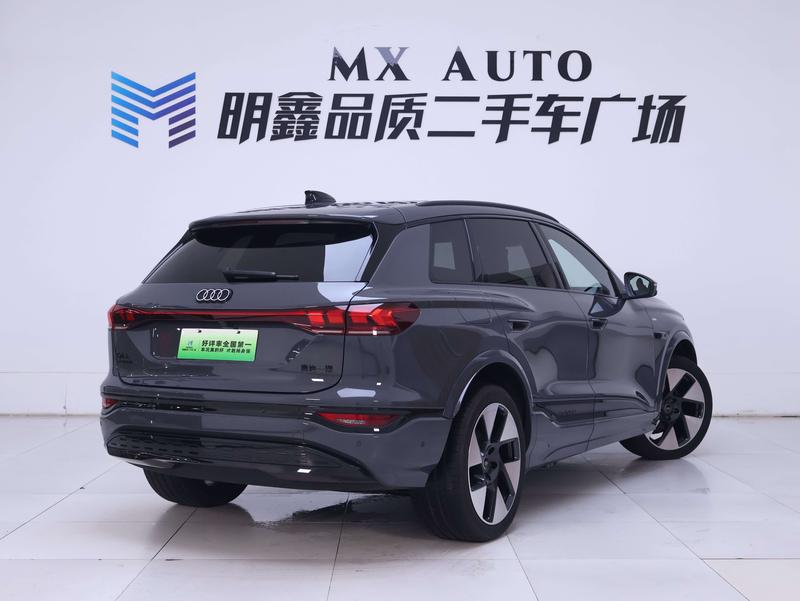 Audi Q6L e-tron, 2025 — фото 4 из 12