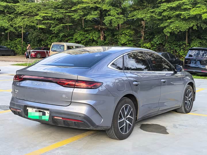 BYD Qin L, 2024 — фото 9 из 9