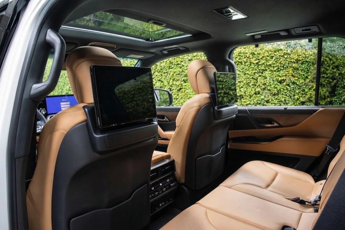 Lexus LX, 2022 — фото 9 из 12