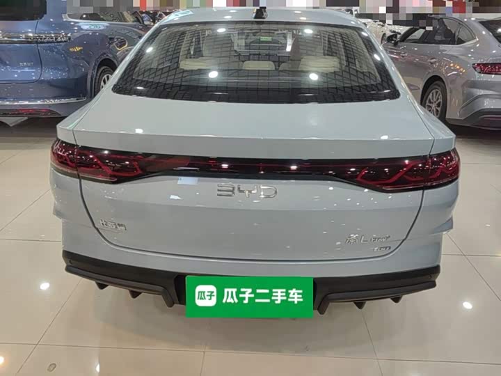 BYD Qin L, 2025 — фото 6 из 9