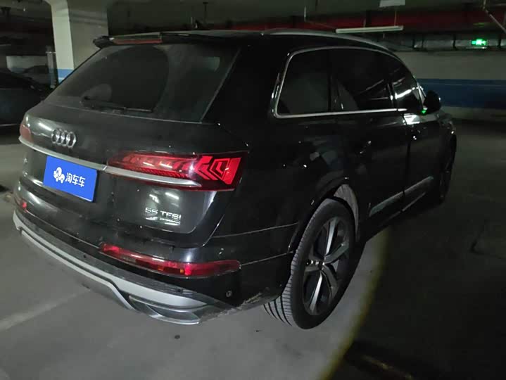 Audi Q7, 2023 — фото 3 из 9