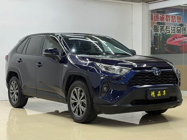 Toyota RAV4, 2023 — фото 3 из 9
