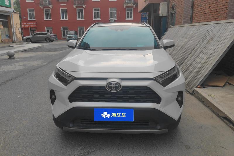 Toyota RAV4, 2023 — фото 2 из 12
