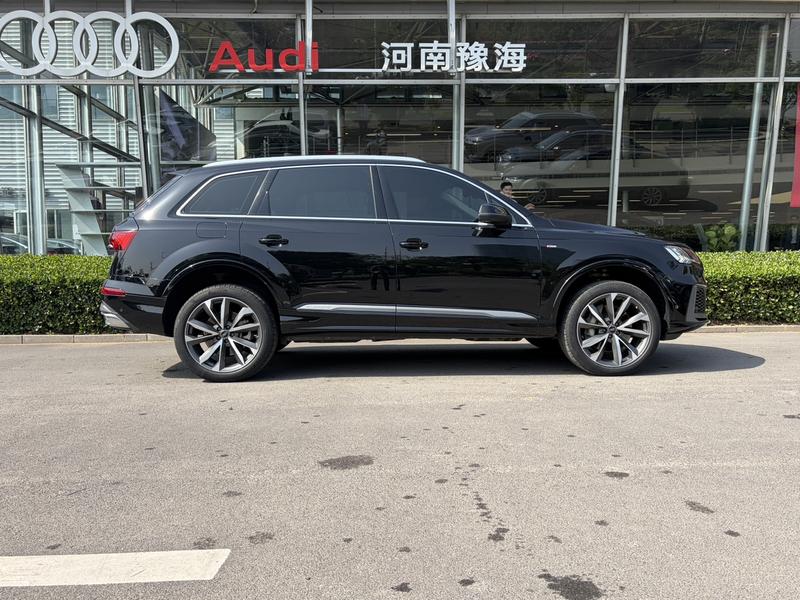 Audi Q7, 2023 — фото 5 из 10