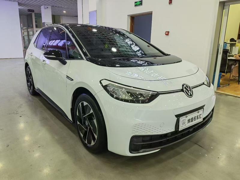 Volkswagen ID.3, 2023 — фото 3 из 9