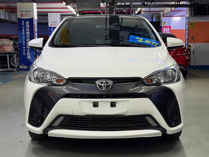Toyota Yaris L Hatchback, 2022 — фото 2 из 9