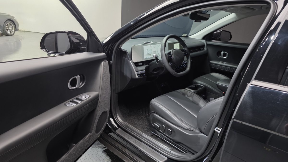 Hyundai Ioniq 5, 2023 — фото 9 из 12