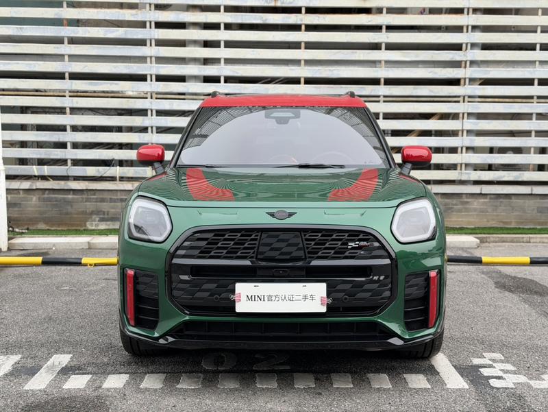 Mini Countryman JCW, 2025 — фото 2 из 12