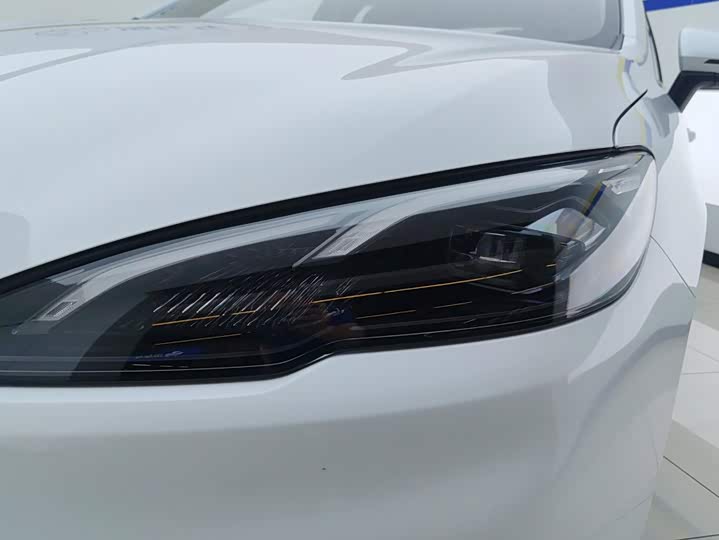 BYD Seal 05 DM-i Hybrid, 2025 — фото 5 из 9