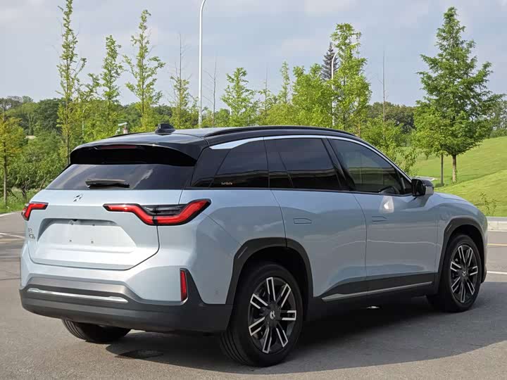 Nio ES6, 2022 — фото 6 из 9
