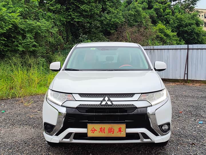 Mitsubishi Outlander, 2021 — купить в Ульяновске под ключ