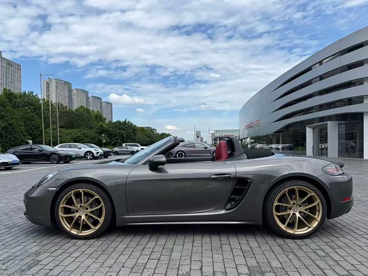Porsche 718, 2023 — фото 3 из 9