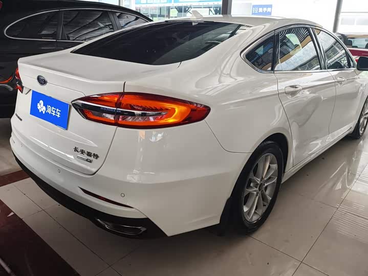 Ford Mondeo, 2021 — фото 3 из 9
