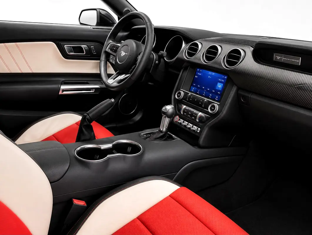 Ford Mustang, 2022 — фото 6 из 10