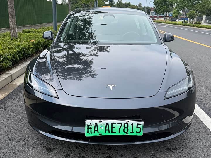 Tesla Model 3, 2025 — фото 2 из 9