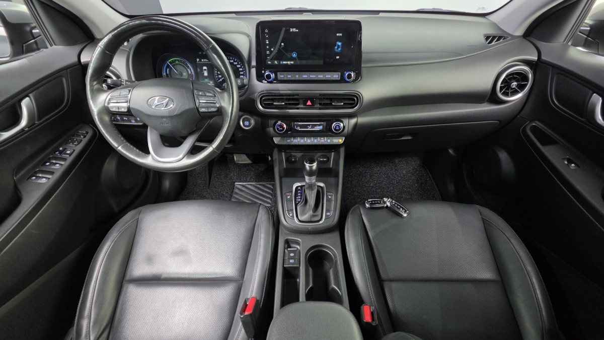 Hyundai Kona, 2022 — фото 6 из 12