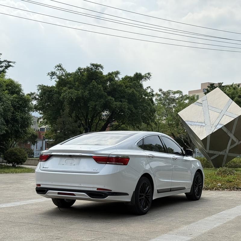 Geely Emgrand GT, 2022 — фото 7 из 12