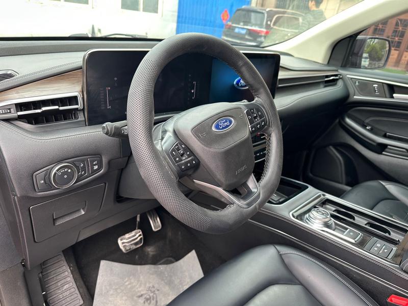 Ford Edge, 2022 — фото 7 из 12
