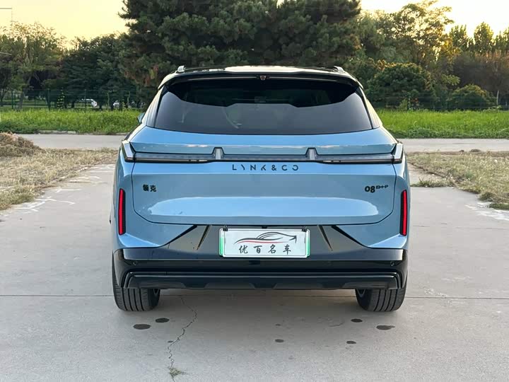 Lynk & Co 08 EM-P Hybrid, 2025 — фото 5 из 9