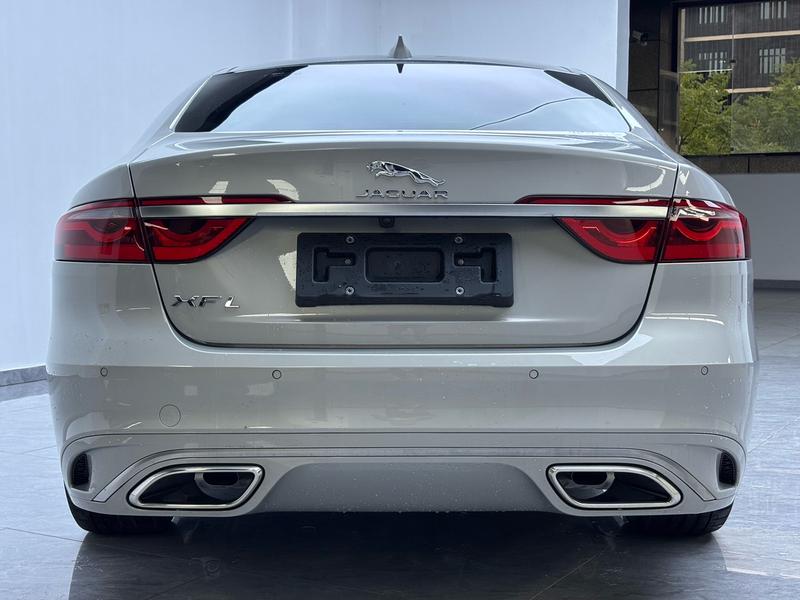 Jaguar XF L, 2025 — фото 4 из 9