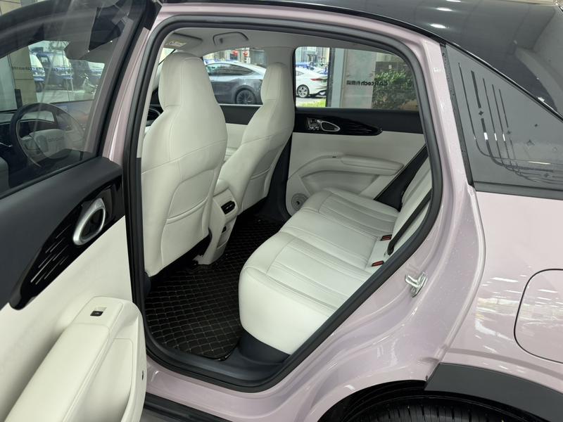 Geely Galaxy Geome, 2025 — фото 9 из 10