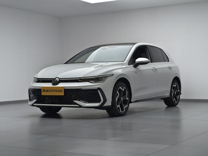 Volkswagen Golf, 2025 — купить в Санкт-Петербурге под ключ