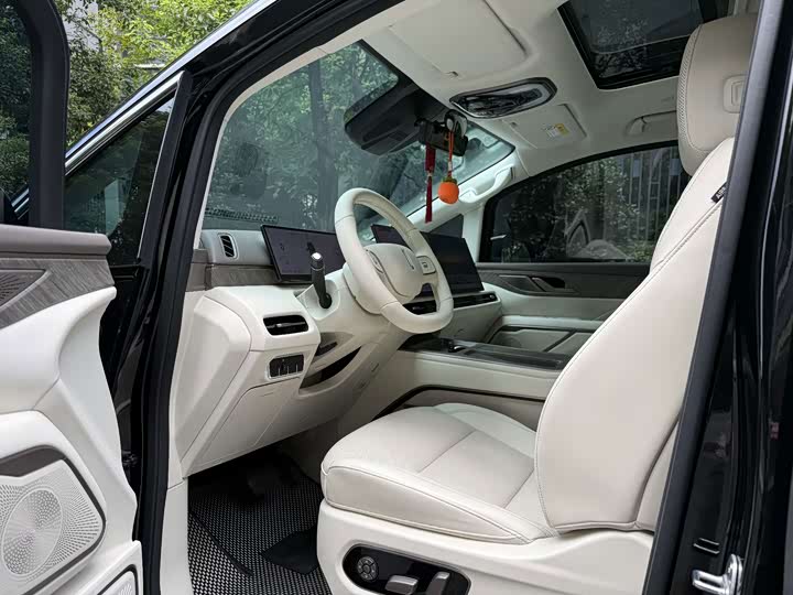 Wey 80 Hybrid, 2025 — фото 4 из 9