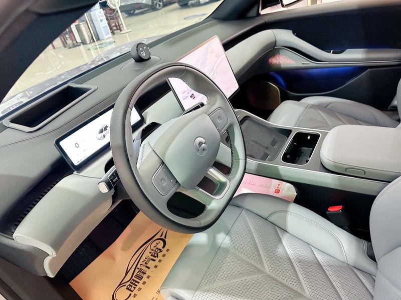 Nio ET5T, 2025 — фото 9 из 12