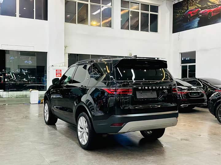 Land Rover Discovery, 2024 — фото 4 из 9
